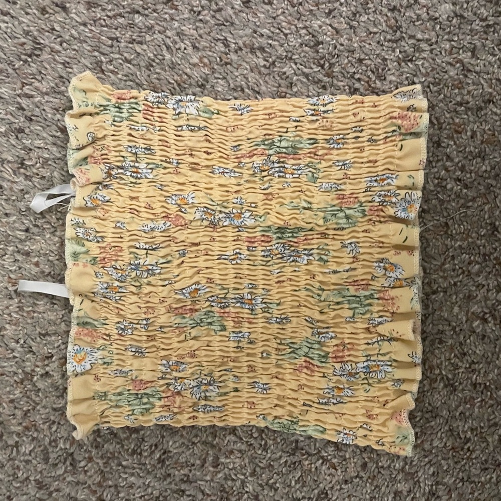 Women’s floral tube top